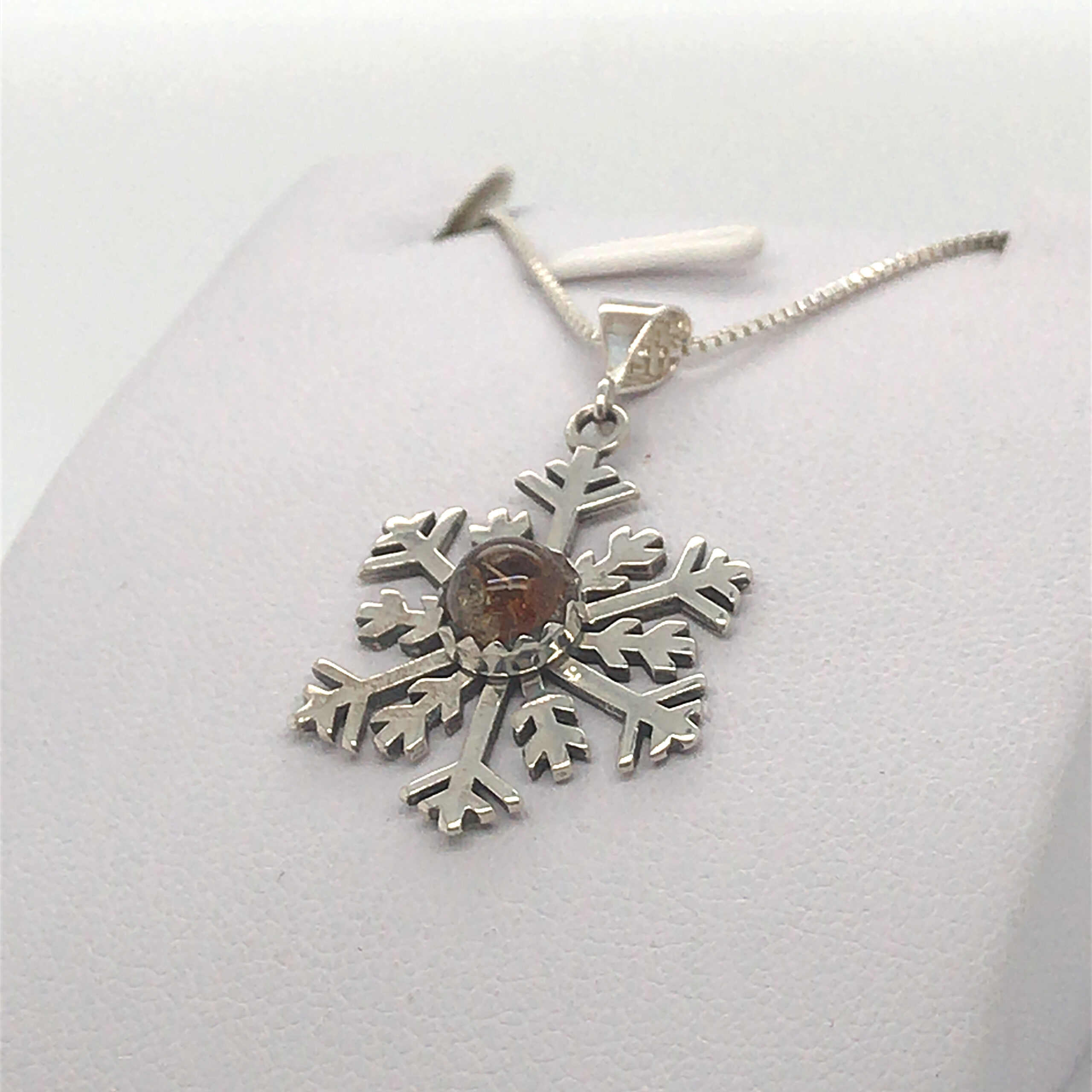 Snowflake pendant w/amber - Krikis Jewelers