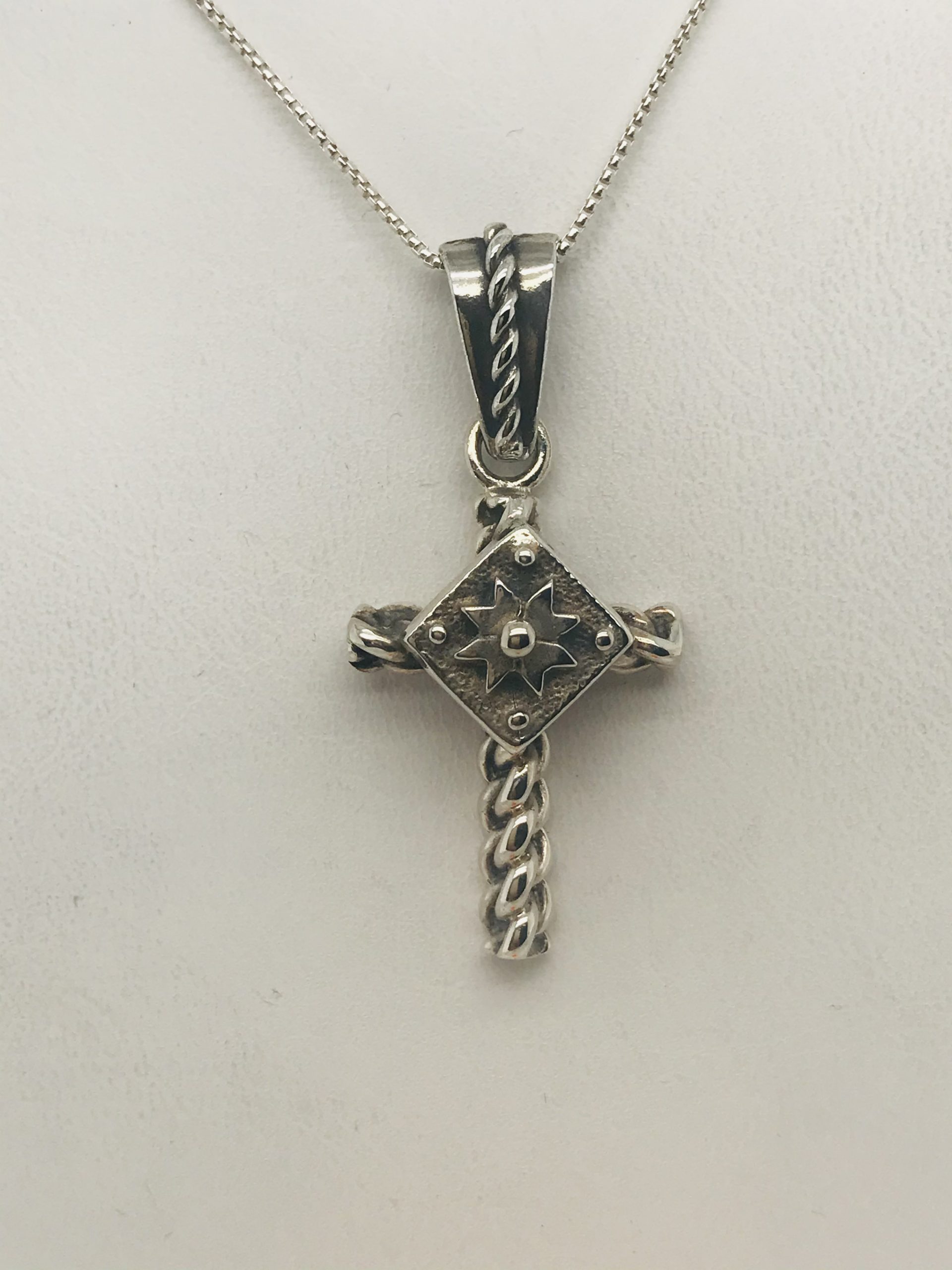 Nameja Cross with Baltic Auseklis (Star) Design - Krikis Jewelers