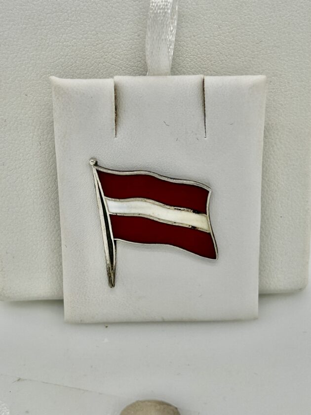 Enamel flag pin