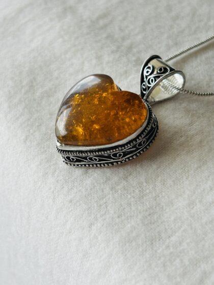 large heart sku: 957P